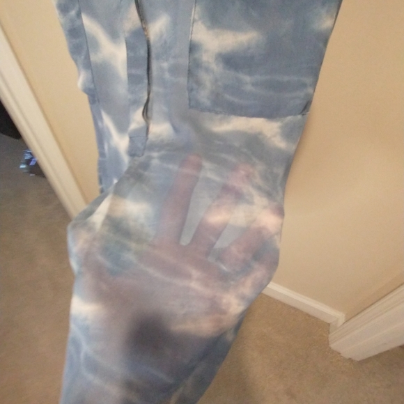 BCBGMaxAzria Blue/White Watercolor Button Down Blouse - Picture 9 of 10